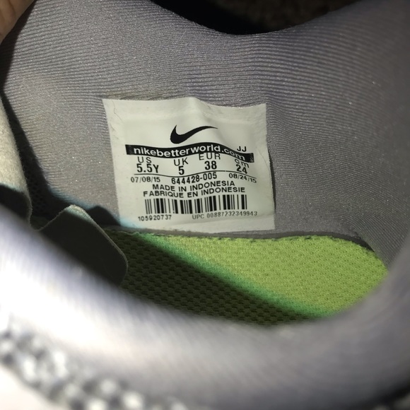 Nike Free Run 5.0 Sneakers - Picture 6 of 6